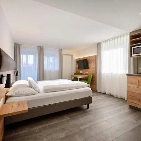 Rose Hotell Ellwangen