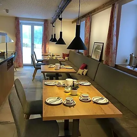 Rose Hotel Ellwangen