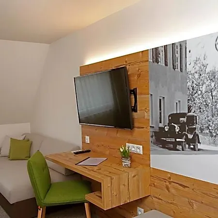 Rose Hotel 3*